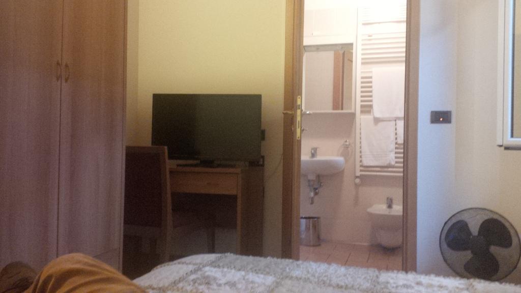 Residenza San Martino Hotel โบโลญญา ห้อง รูปภาพ